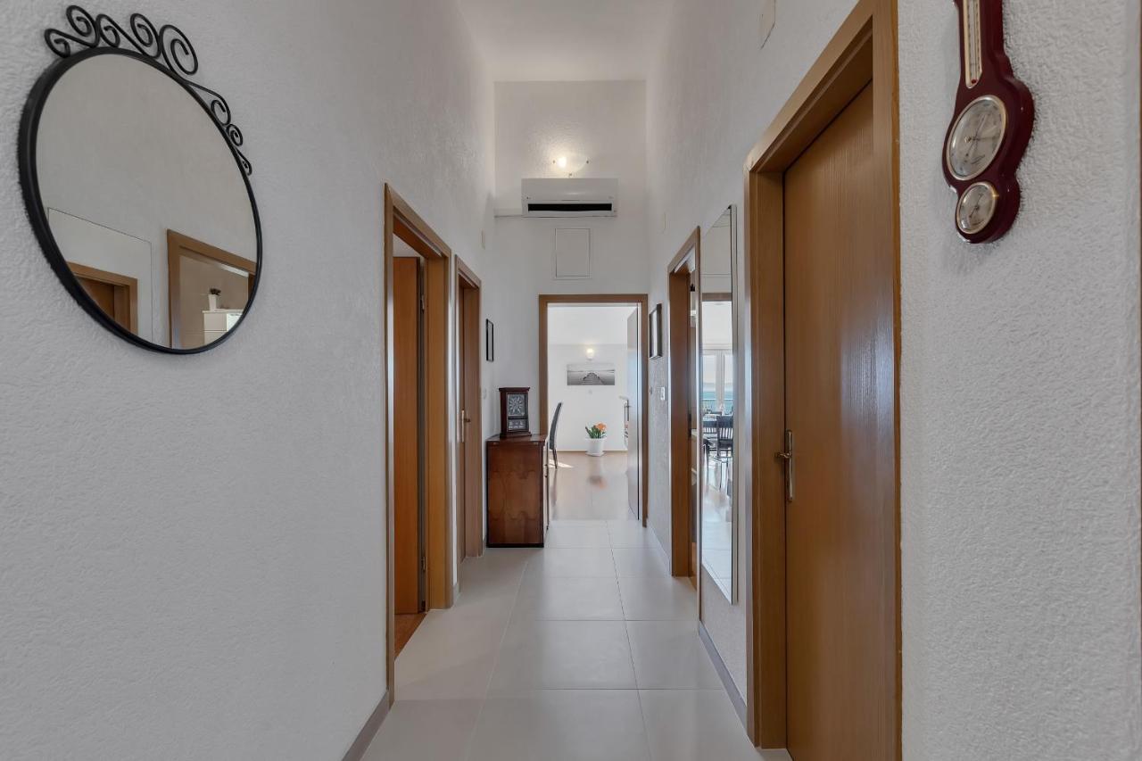 Apartman Sara Baska Voda Exterior photo